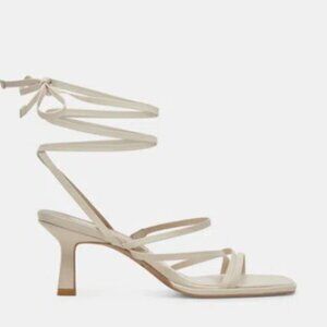 Dolce Vita ivory kitten heel (size 5.5)